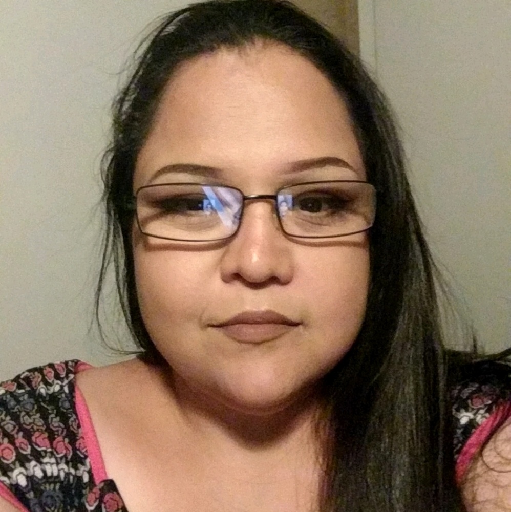 Meet your Posher, Lea